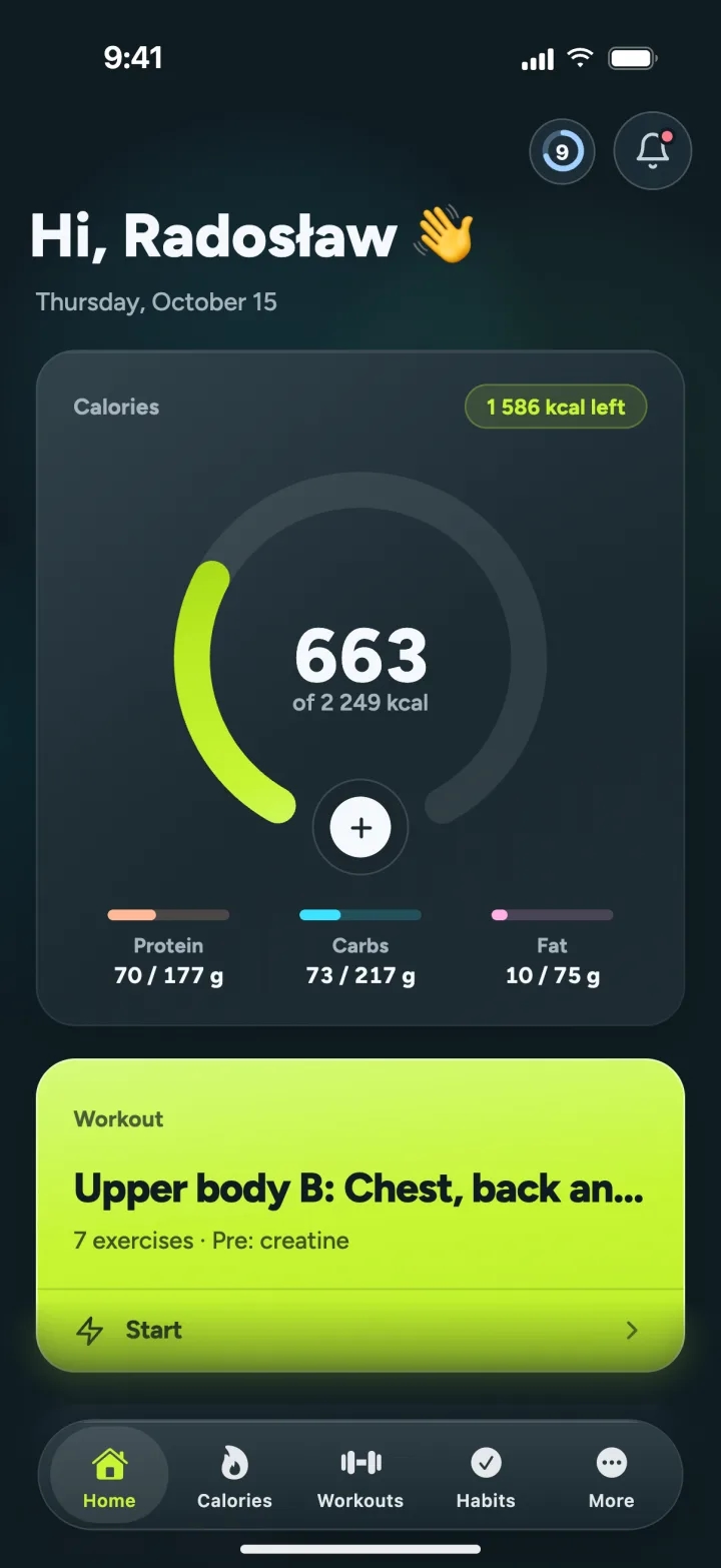 Home screen with today's calories and the workout of the day